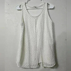 NWOT- womens charter club white tank top!